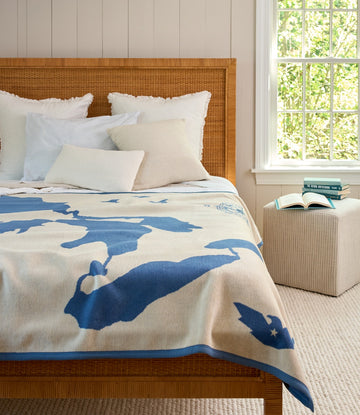 Great Lakes Map Blanket4