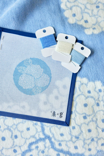 Hydrangeas Needlepoint Kit2
