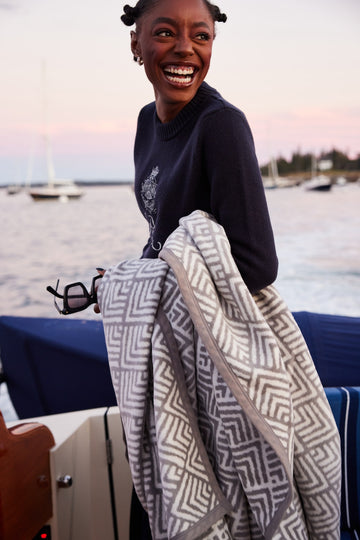 Oyster Cove Diamonds Blanket7
