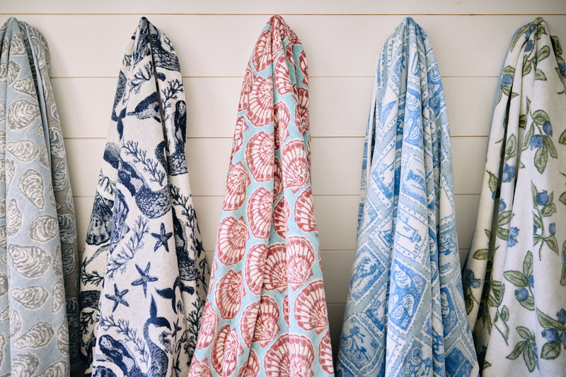 Our Top 5 Best Decorative Throw Blankets That Are Actually Practical