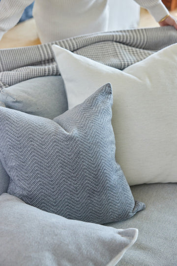 Contrast Solid Throw Pillow Covers – ChappyWrap