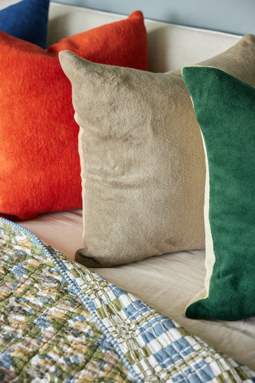 Contrast Solid Throw Pillow Covers1