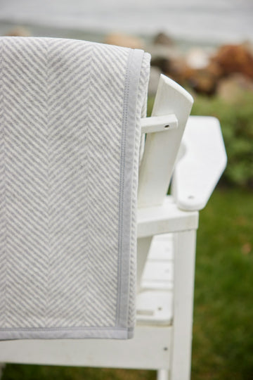 Harborview Herringbone Light Grey Blanket4