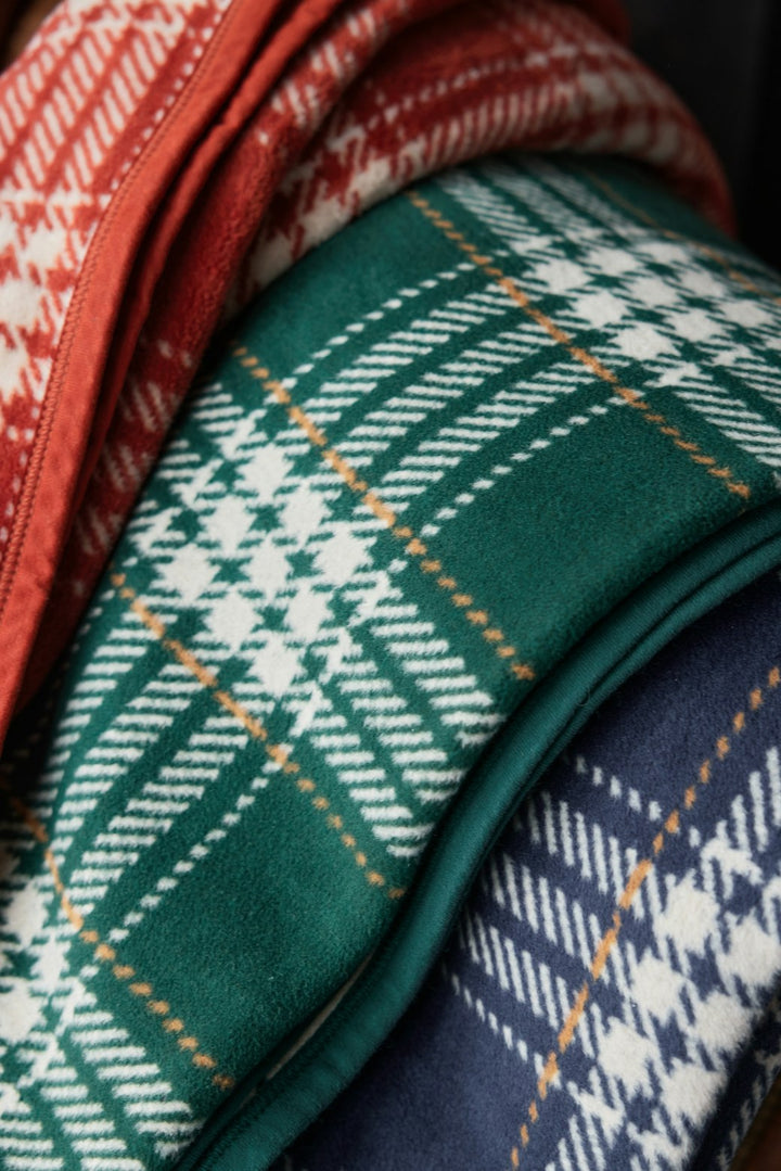 Autumn Plaid Evergreen Blanket2