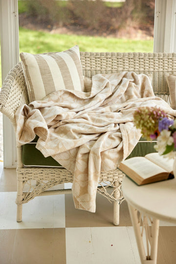 The Lightweight Blanket6