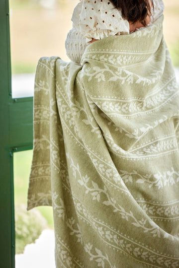 The Lightweight Blanket6