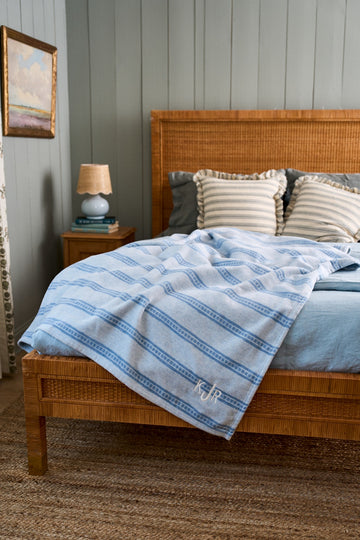 Tile Stripe Fog Lightweight Blanket3