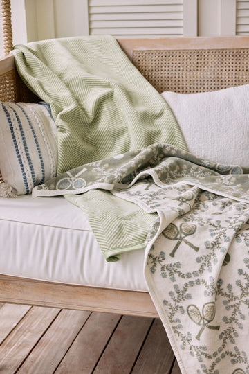 Match Point Blanket7