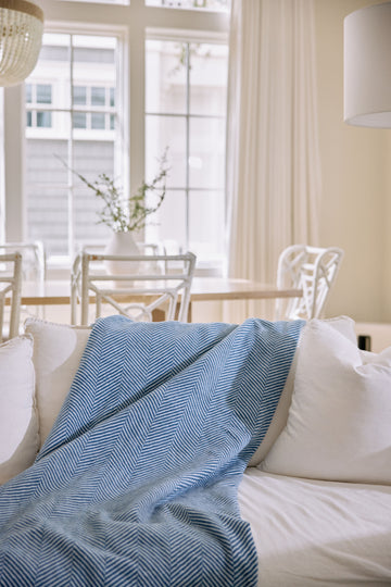Harborview Herringbone Cornflower Blanket3