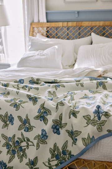 Blueberries Blanket4