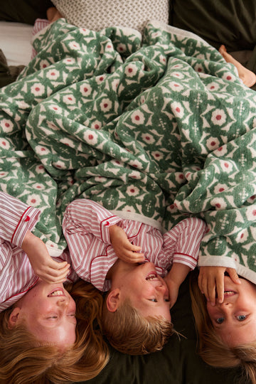 Frances Floral Blanket9