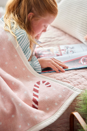 Candy Canes Midi Blanket5