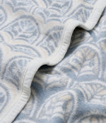 Cottage Scallop Blanket