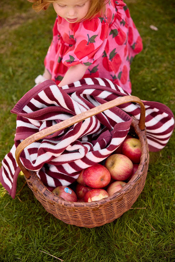 Sideline Stripe Maroon Midi Blanket6