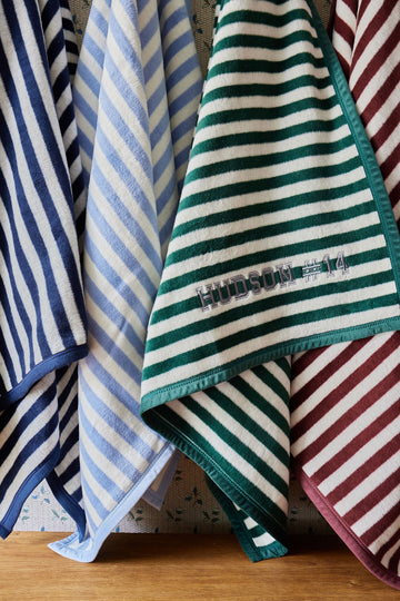 Sideline Stripe Evergreen Midi Blanket5