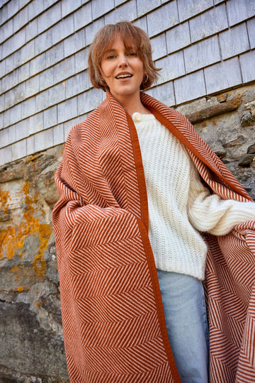 Harborview Herringbone Desert Red Blanket6