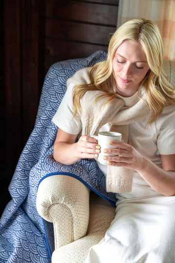 Brewster Scallops Blanket