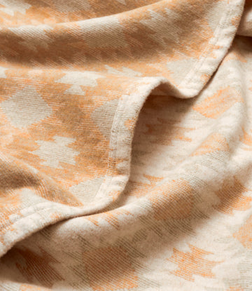 Golden Hills Lightweight Blanket4