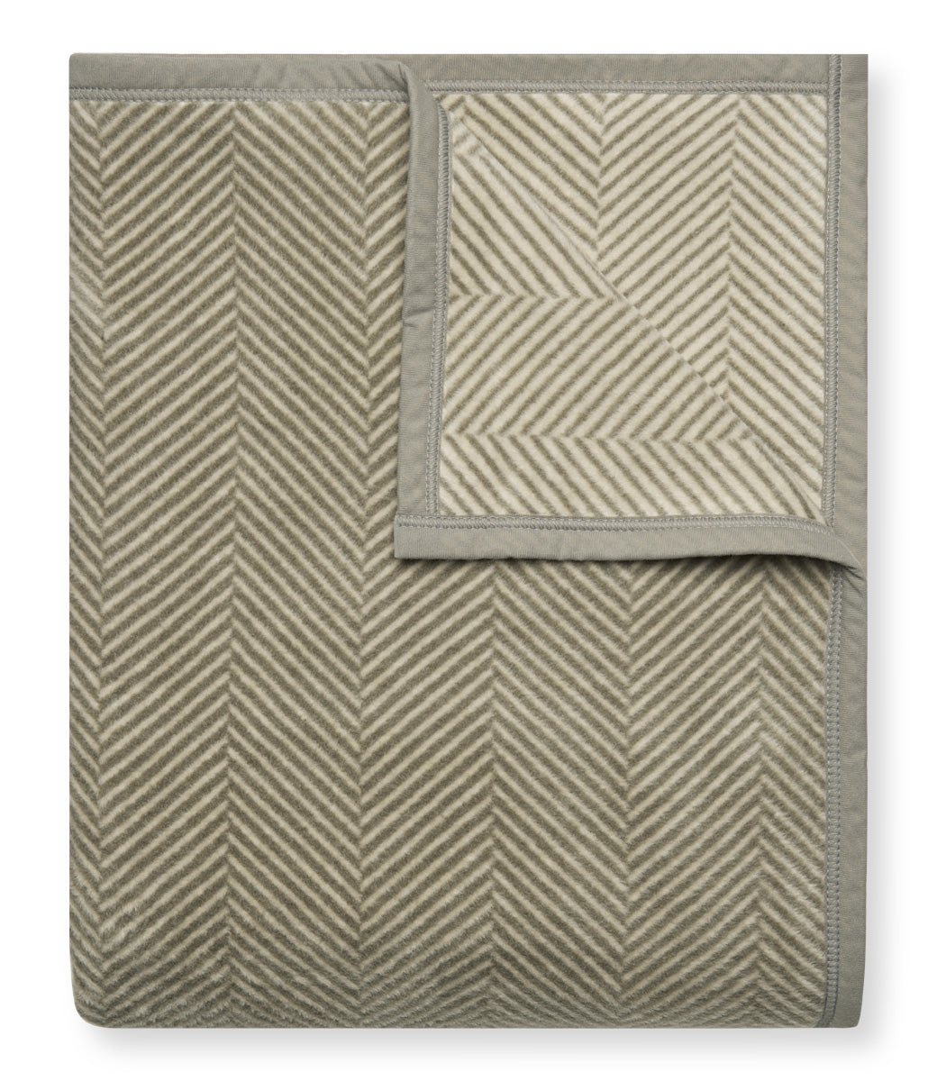 Harborview Herringbone Dune Throw Blanket | ChappyWrap