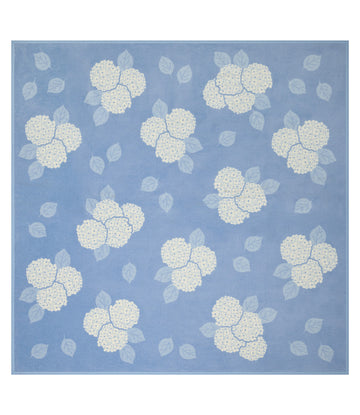 Hydrangeas Bluebell Family-Size Blanket3