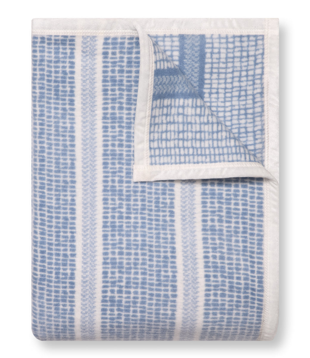 Chappywrap Market Stripe Fog Blanket
