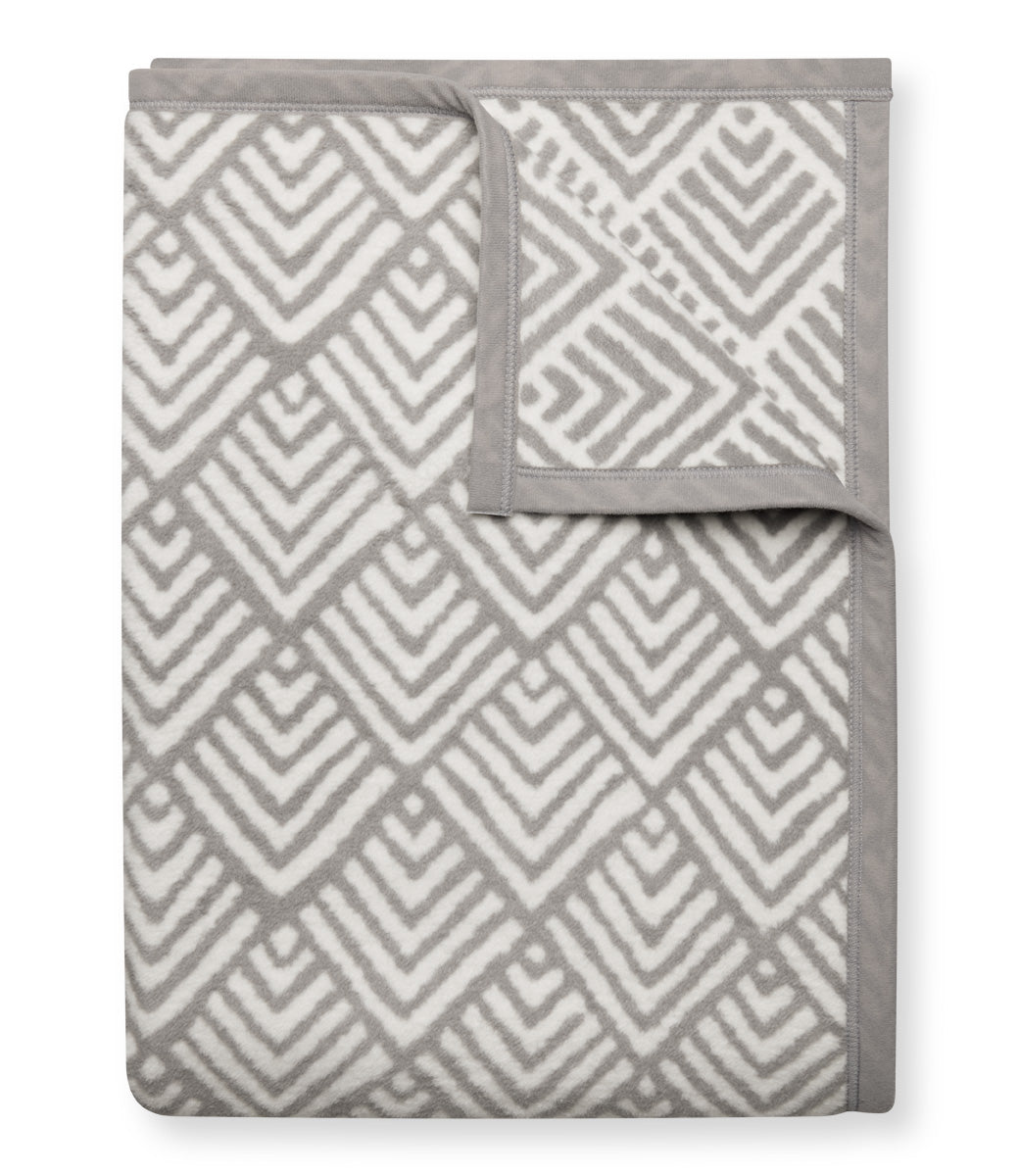 Oyster Cove Diamonds Grey Throw Blanket | ChappyWrap