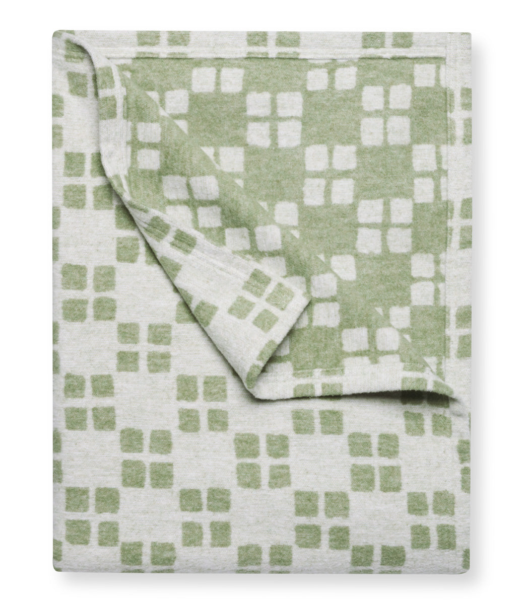 The Lightweight Blanket